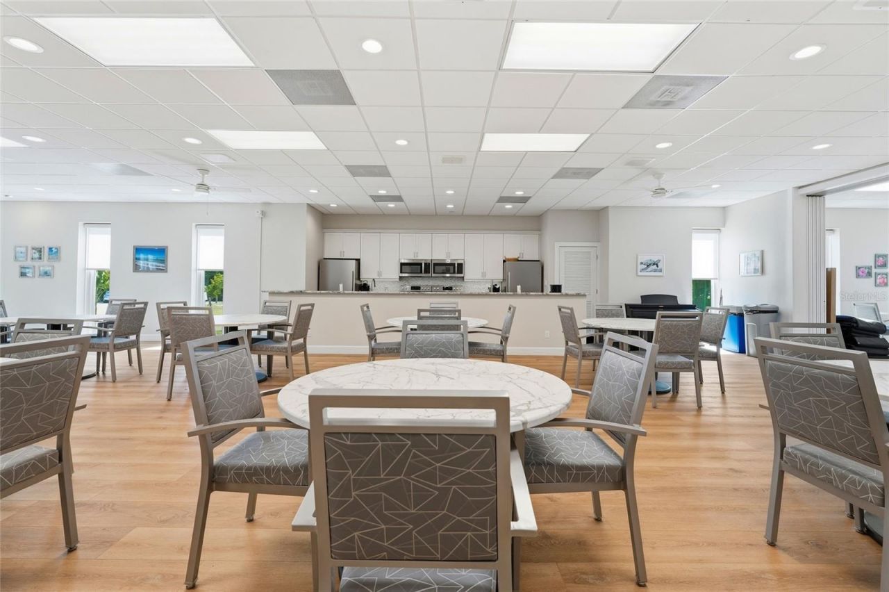 8977 Midnight Pass Road, Unit 519, Sarasota, FL 34242 Photo