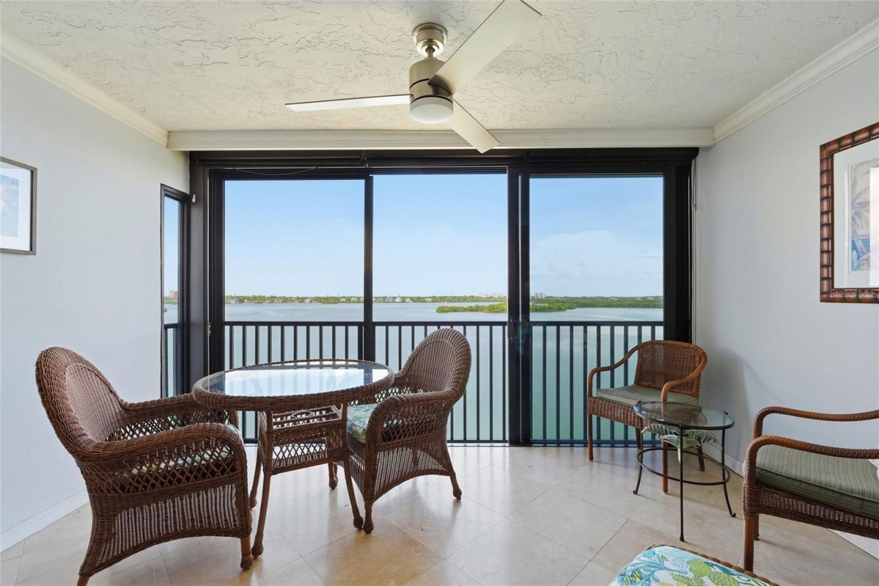 8977 Midnight Pass Road, Unit 519, Sarasota, FL 34242 Photo