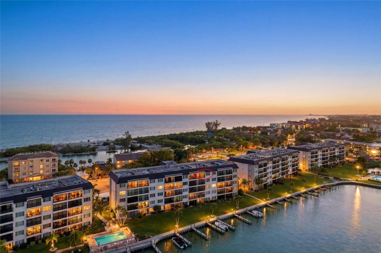 8977 Midnight Pass Road, Unit 519, Sarasota, FL 34242 Photo