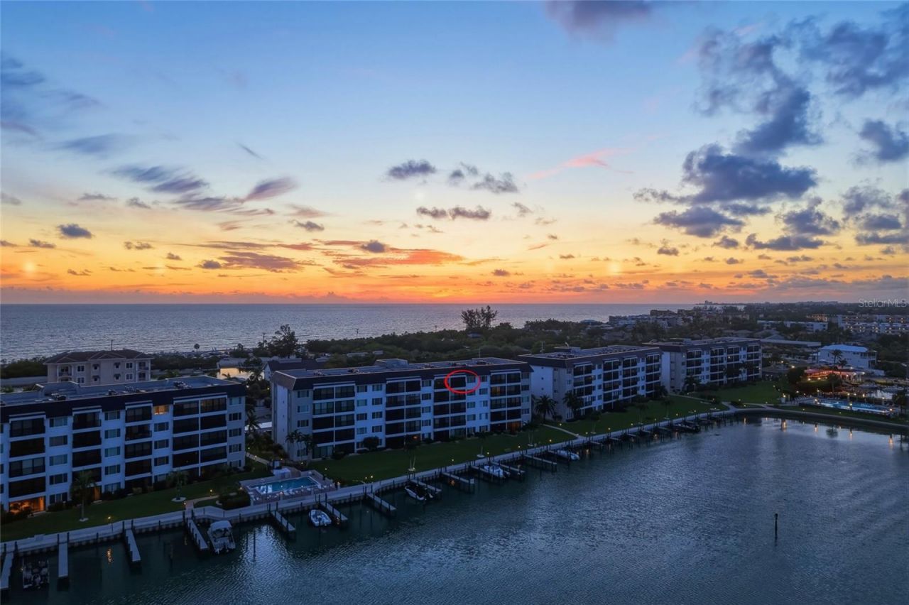 8977 Midnight Pass Road, Unit 519, Sarasota, FL 34242 Photo