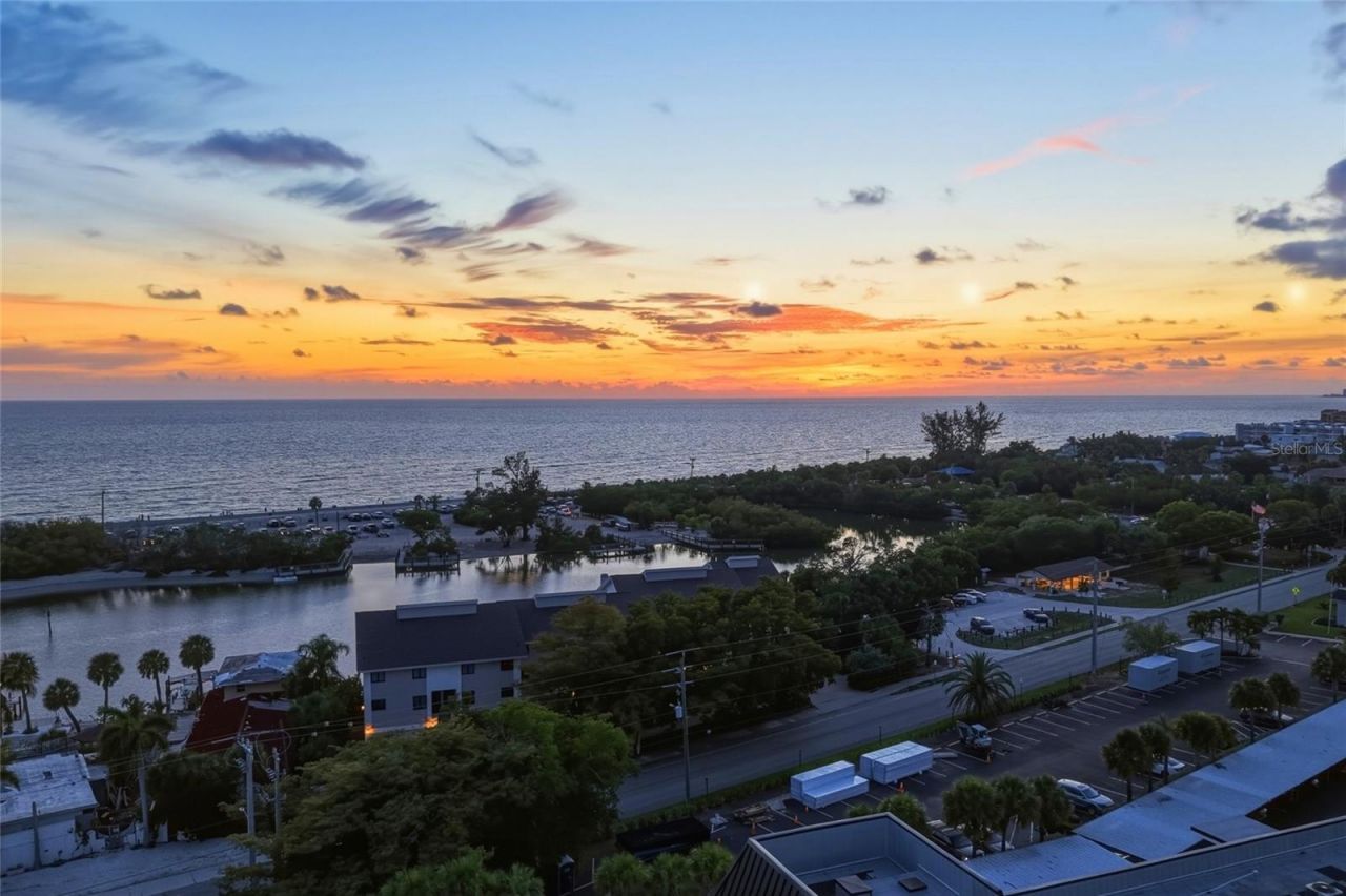 8977 Midnight Pass Road, Unit 519, Sarasota, FL 34242 Photo