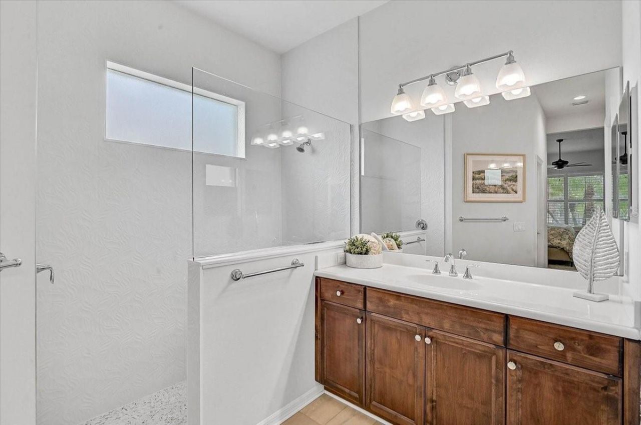 12232 Thornhill Court , Bradenton, FL 34202 Photo