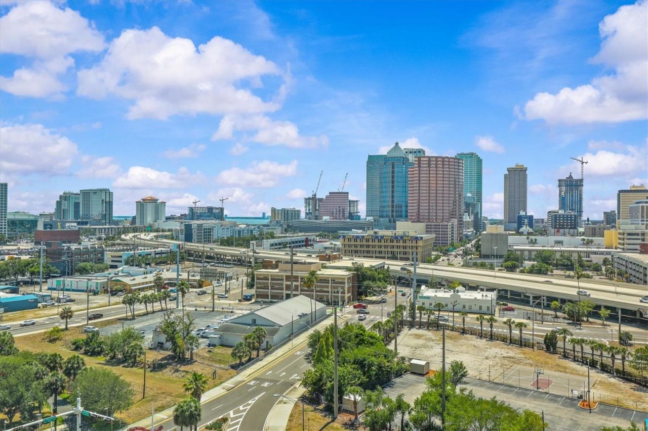1120 E Kennedy Boulevard, Unit 1216, Tampa, FL 33602 Main Photo