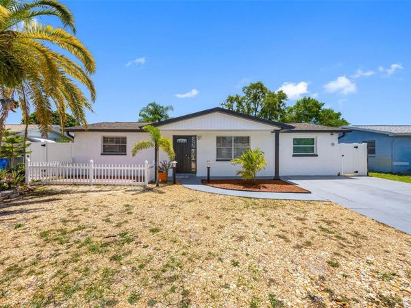 1036 VIKING DRIVE , HOLIDAY, FL 34691
