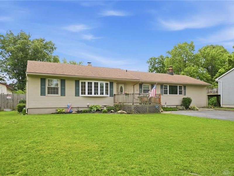 710 Bonnycastle Avenue, Englewood, OH 45322 Photo 2