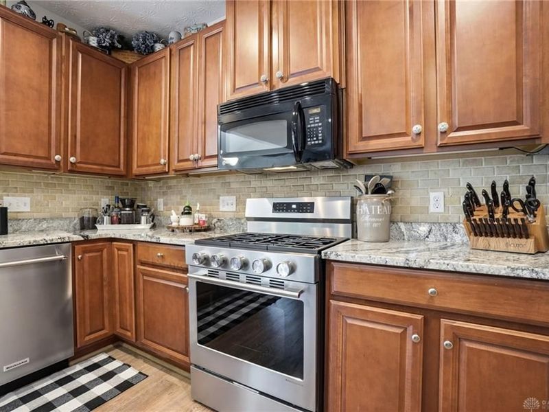 9415 Oak Brook Drive, Clearcreek Township, OH 45458 Photo 10