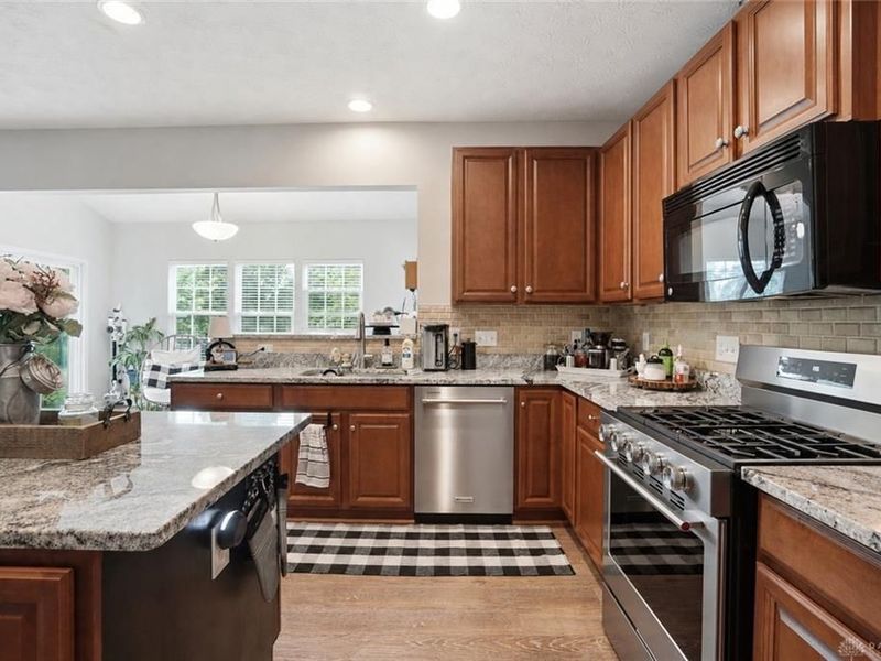 9415 Oak Brook Drive, Clearcreek Township, OH 45458 Photo 9