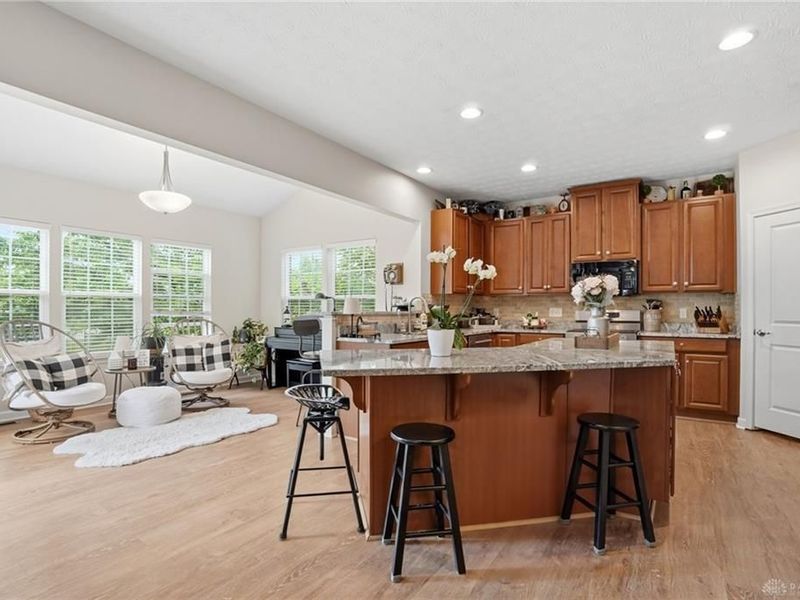 9415 Oak Brook Drive, Clearcreek Township, OH 45458 Photo 9