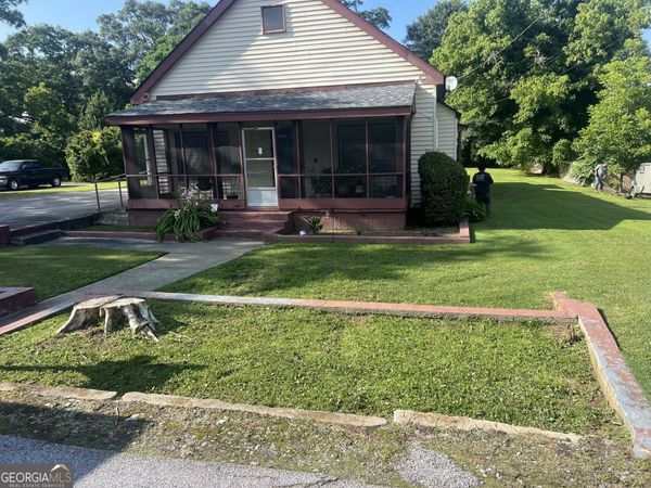 1764 Green St NE, Conyers, GA 30012