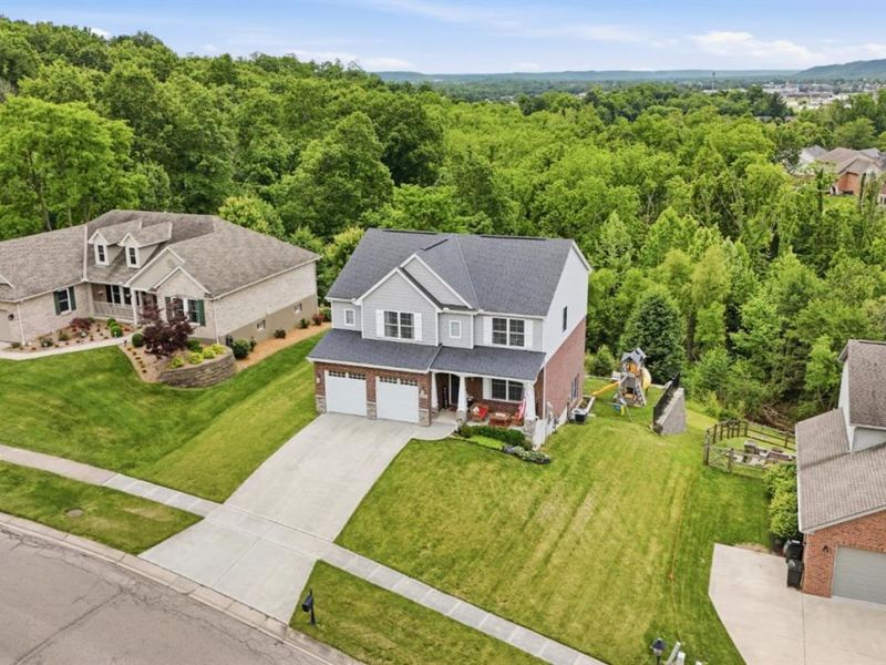 10705 Carolina Pines Drive, Harrison, OH 45030 Photo 4