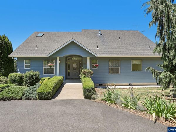 4568 S Kings Valley Hwy, Dallas, OR 97338
