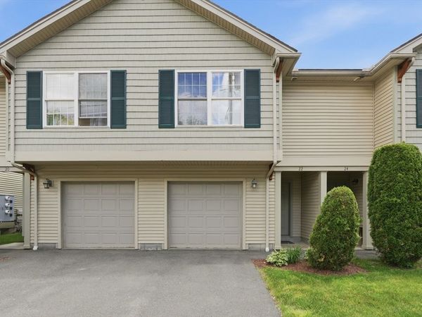 22 Maine Avenue, Unit 22, Easthampton, MA 01027