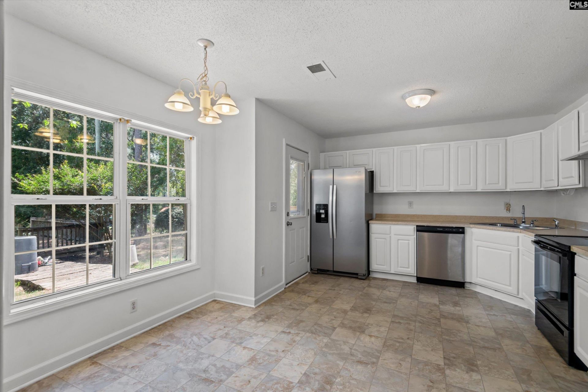 881 Bushberry Road  Photo 10