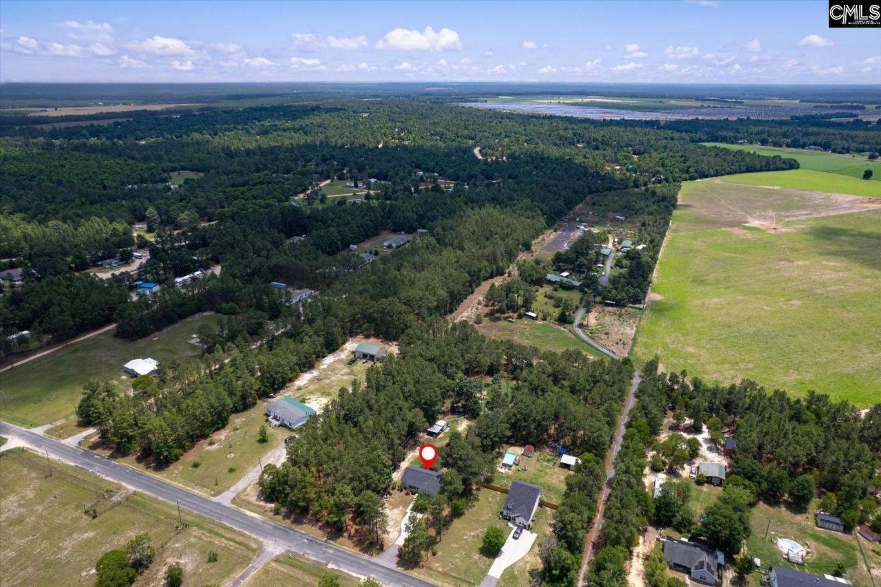 881 Bushberry Road  Photo 4