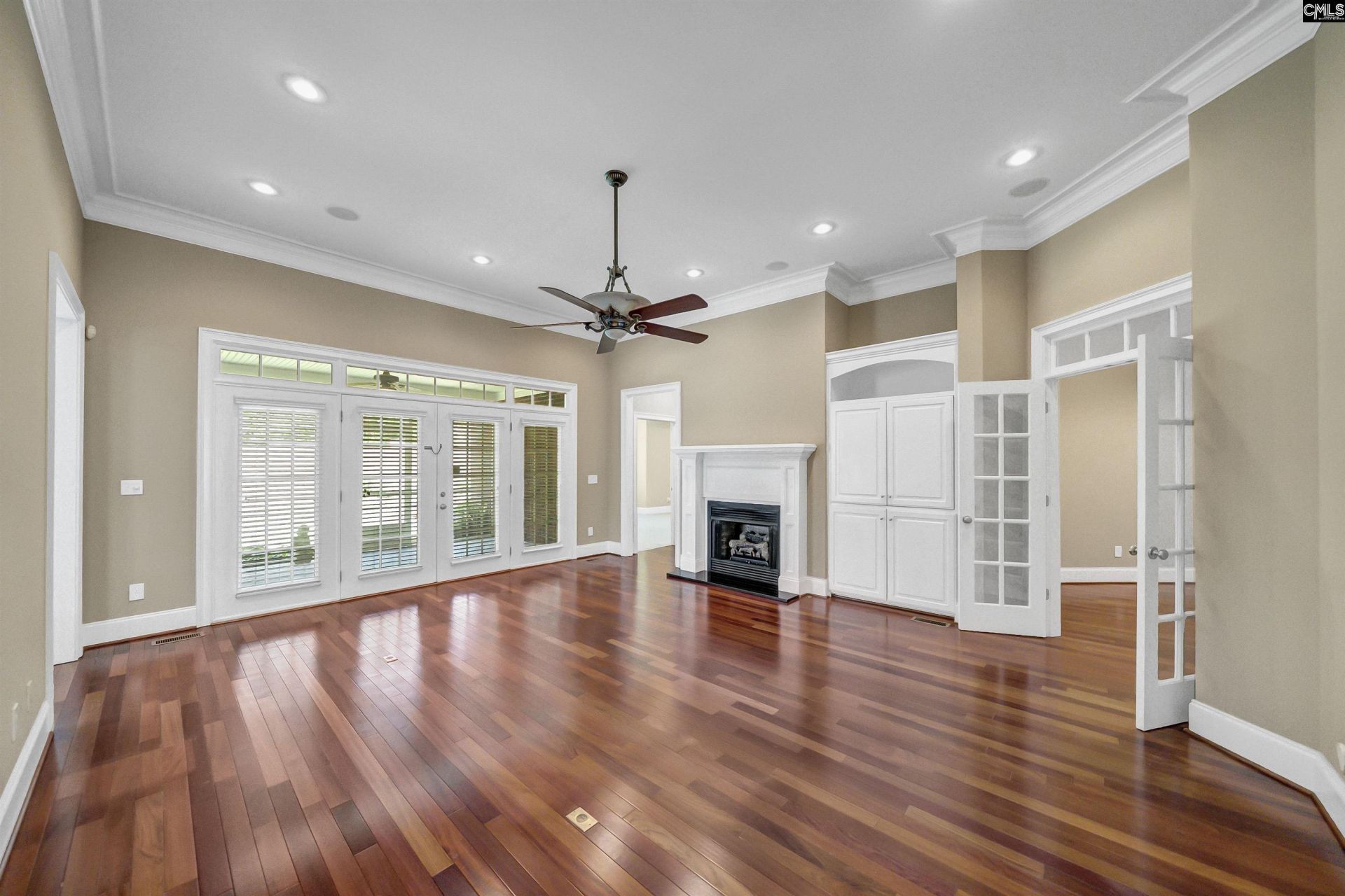 404 Old Carrington Parkway  Photo 8