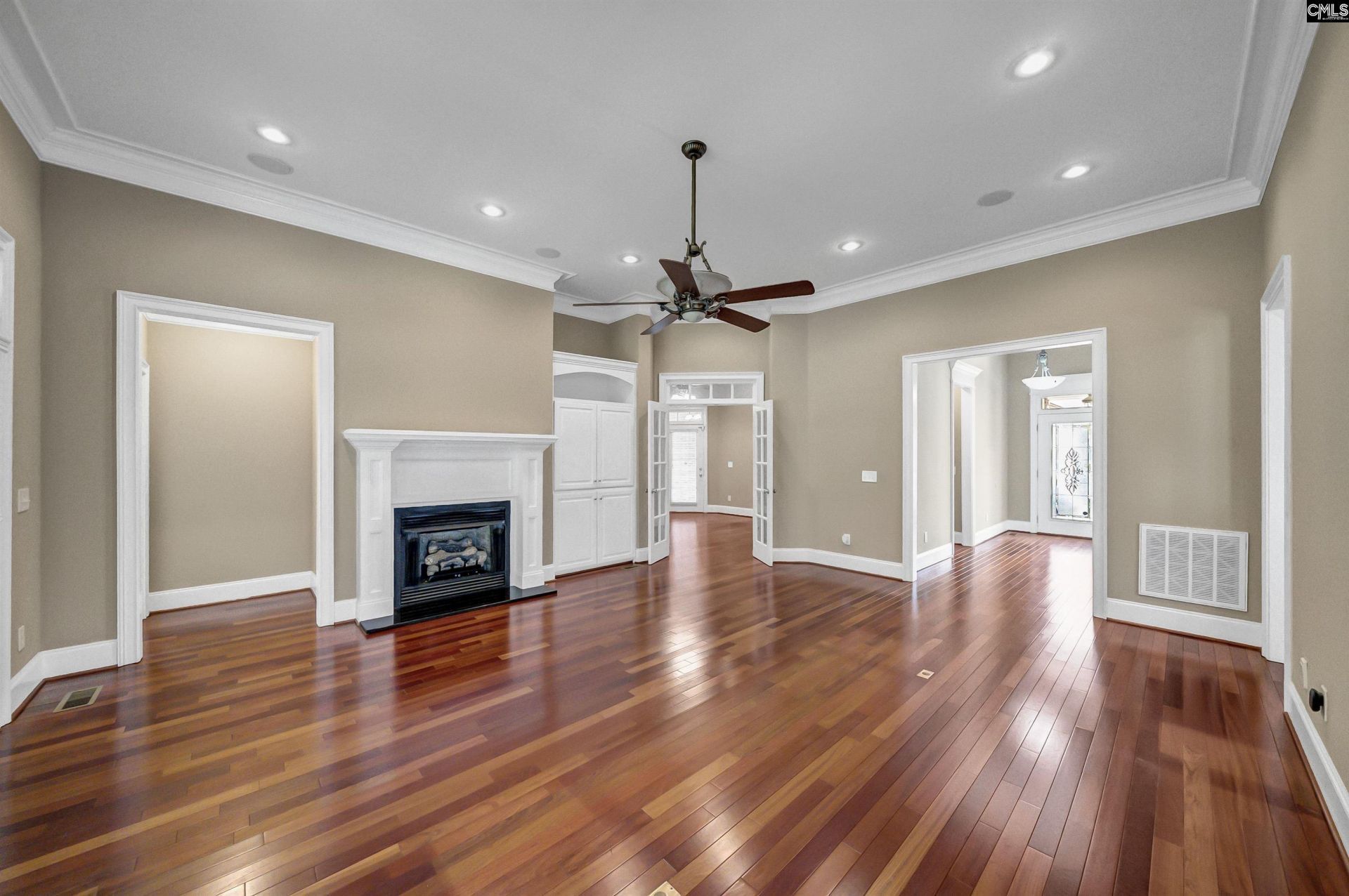 404 Old Carrington Parkway  Photo 9