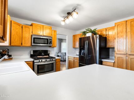 1991 Midas Drive, Winnemucca, NV 89445 Photo