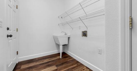 7405 Lorna Lane, Sparks, NV 89436 Photo