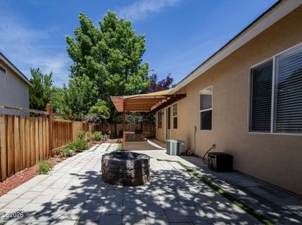 7405 Lorna Lane, Sparks, NV 89436 Photo