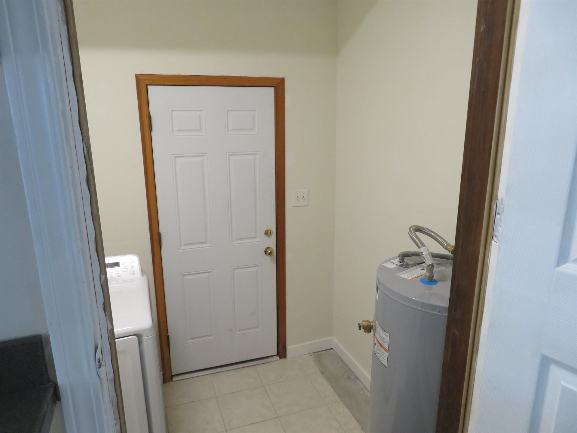 55 Plantation Rd.  Photo 10