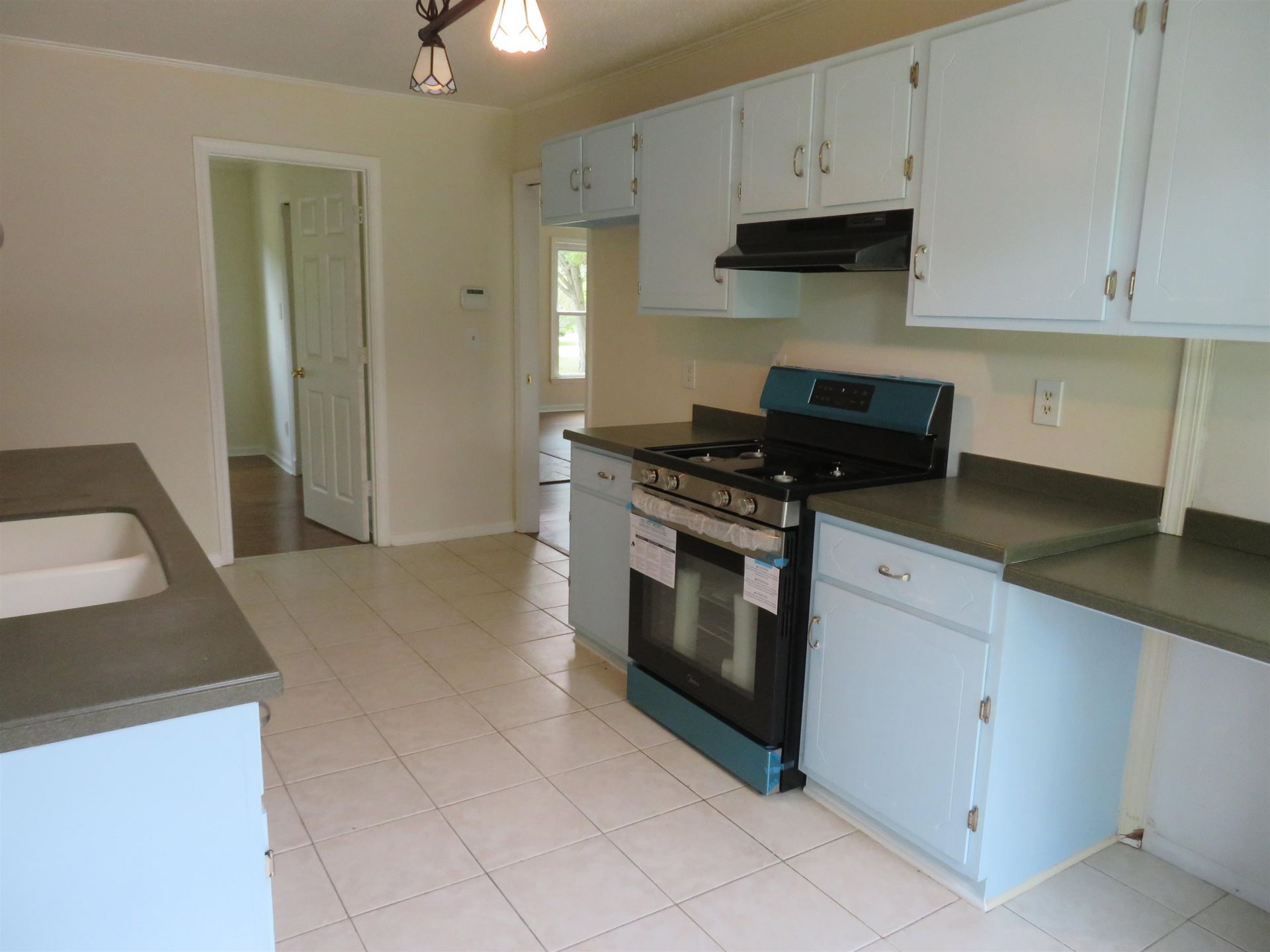 55 Plantation Rd.  Photo 5