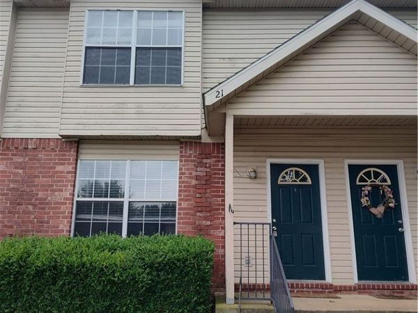 21 Rainsong , Farmington, AR 72730