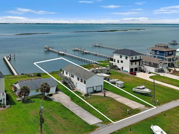 159 Salty Shores Point Drive , Newport, NC 28570