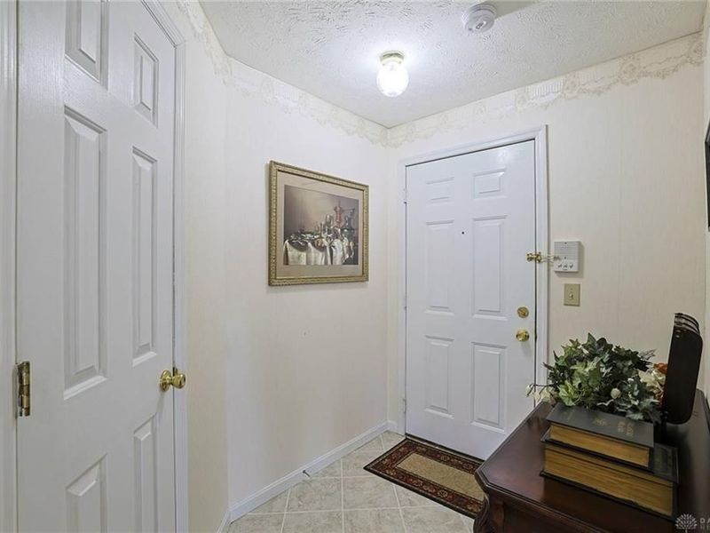 6714 Washington Circle, Middletown, OH 45005 Photo 5