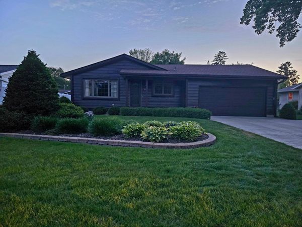 1112 Lyn Way , Hastings, MN 55033
