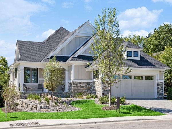 264 Wayzata Boulevard E, Wayzata, MN 55391