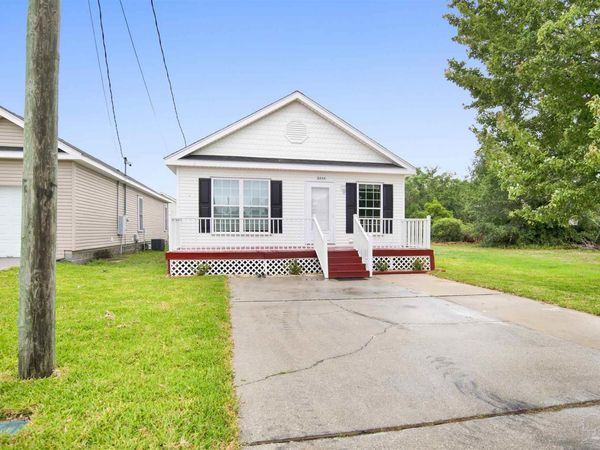 5444 Statler Ave, Pensacola, FL 32504