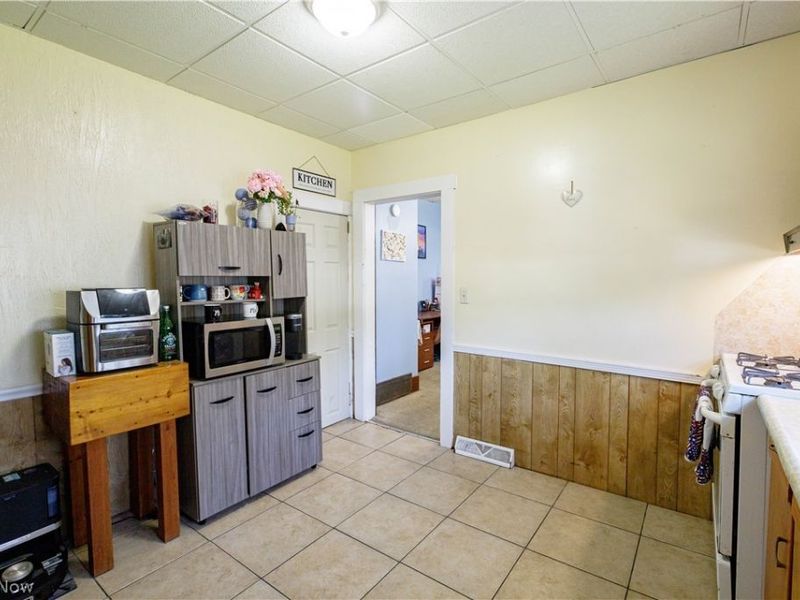 153/155 W Lisbon Street, Waynesburg, OH 44688 Photo 10
