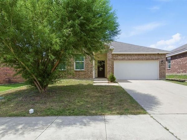 759 Crestridge Drive, Lavon, TX 75166