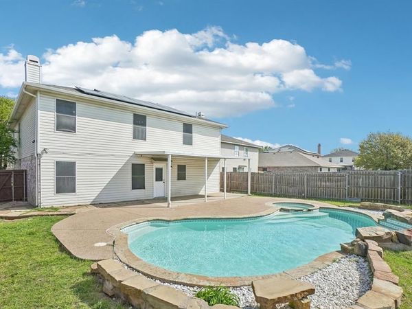2304 Red Oak Drive, Little Elm, TX 75068