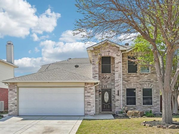 2304 Red Oak Drive, Little Elm, TX 75068