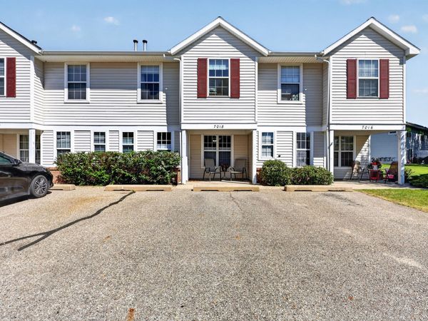 7018 S Cannon Place Drive NE, Rockford, MI 49341