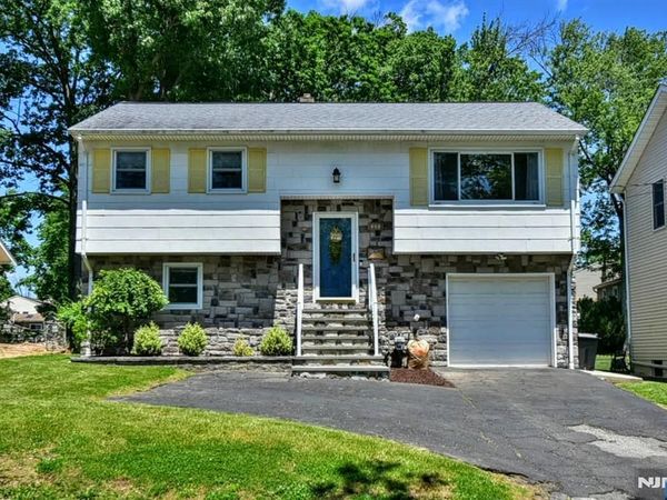 202 Lake Shore Drive, Par-troy Hills Twp., NJ 07034