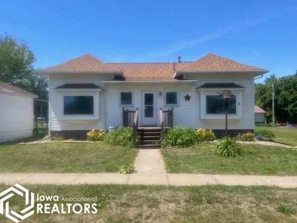 407 Main Street, Montrose, IA 52639