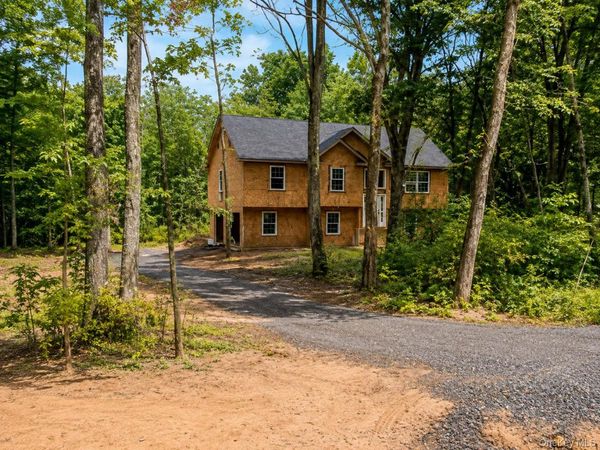 3 James Place, Port Jervis, NY 12771