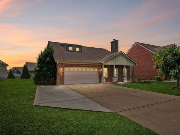 5139 Heroes Ln, Murfreesboro, TN 37129