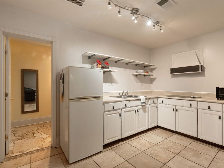Property Image 83