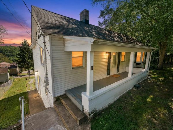 1168 Richwood Avenue, Morgantown, WV 26505