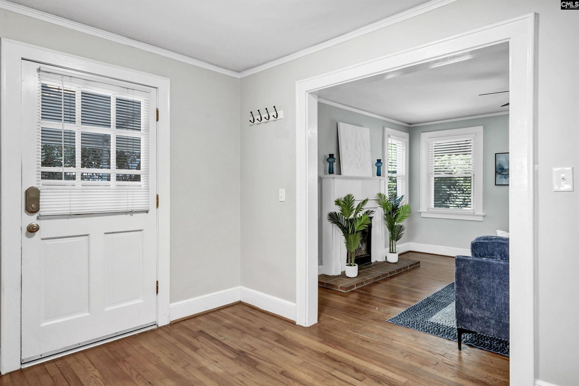 702 Buckingham Road Photo 10