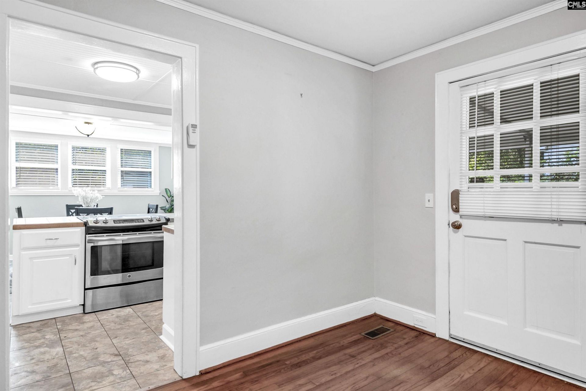 702 Buckingham Road Photo 12