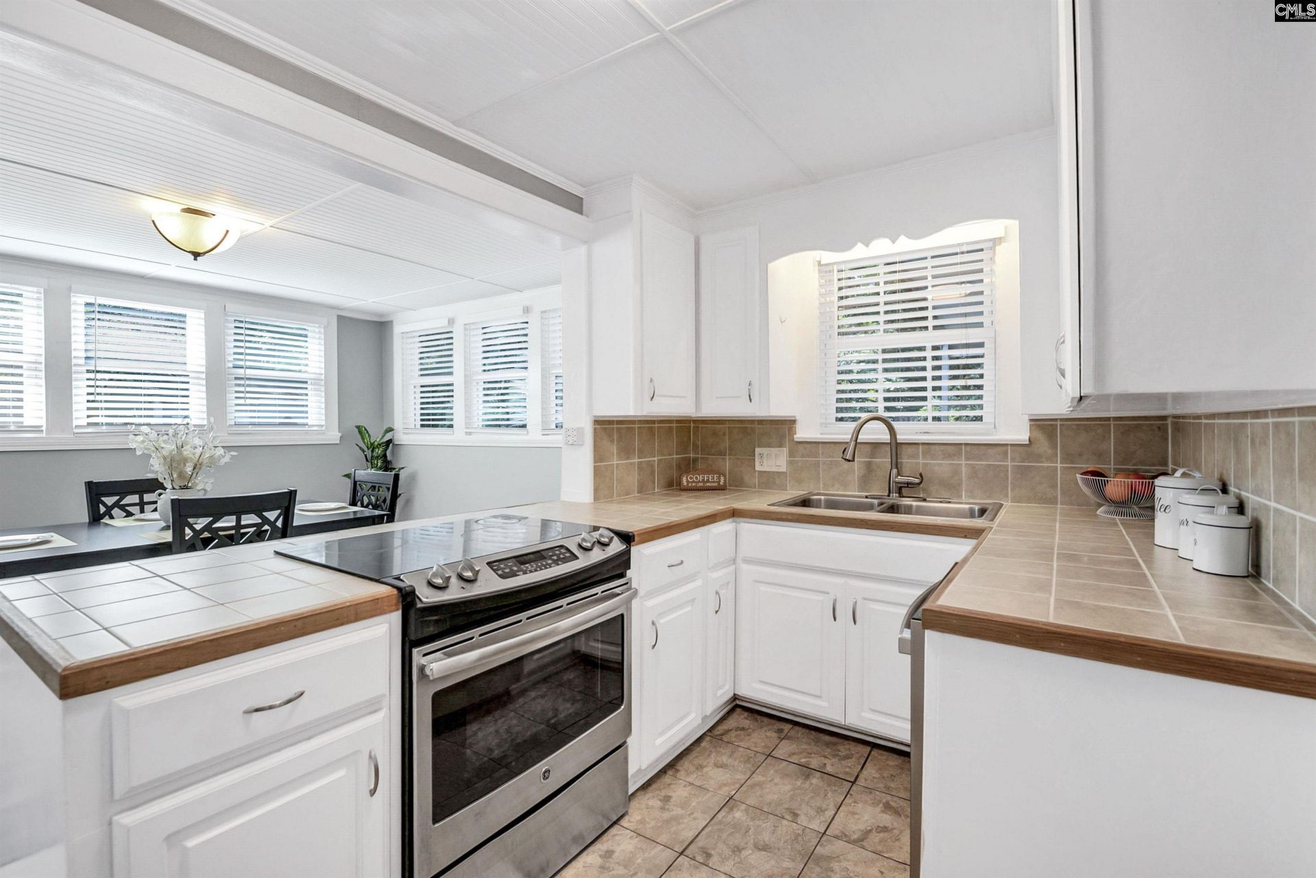 702 Buckingham Road Photo 13