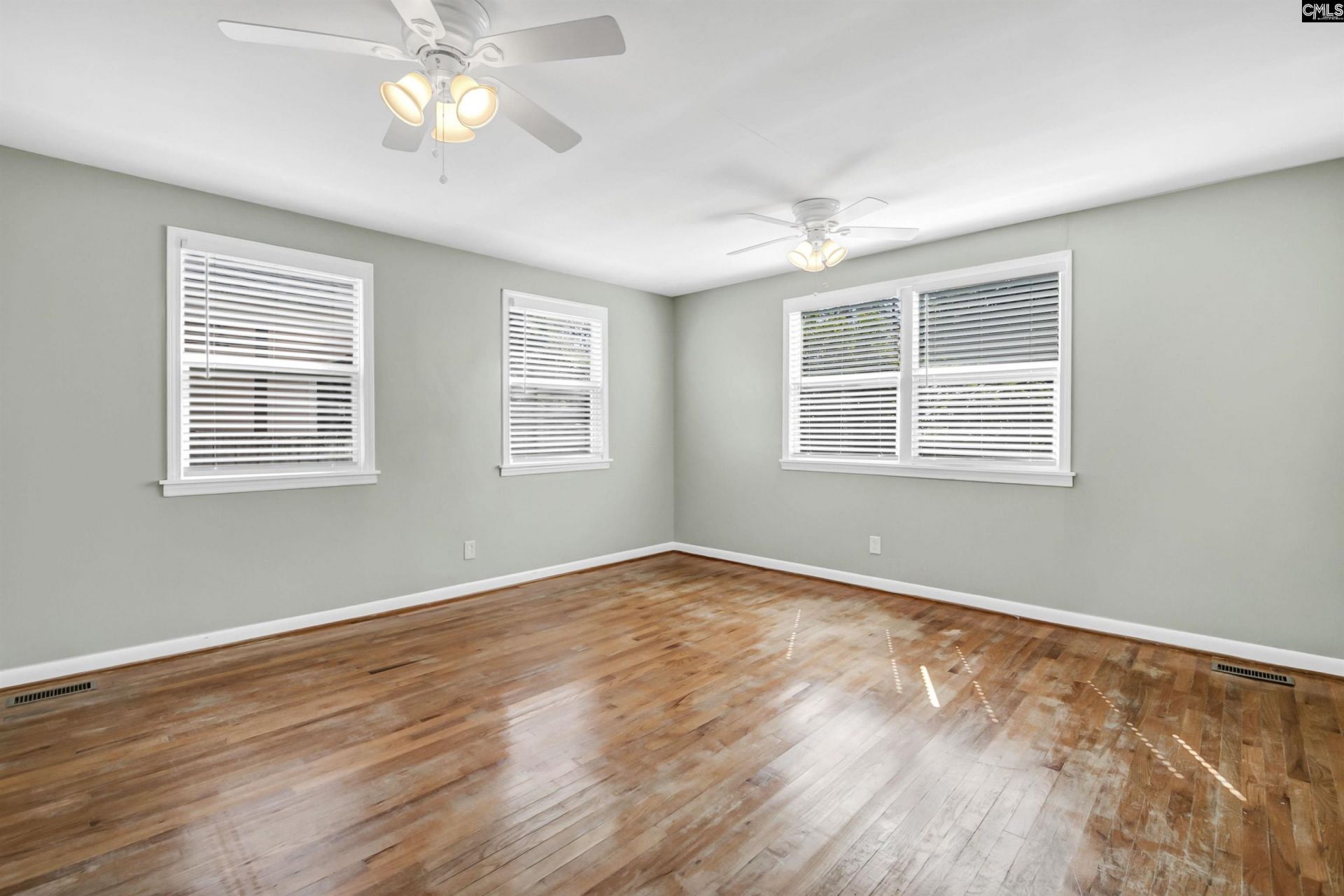 702 Buckingham Road Photo 28