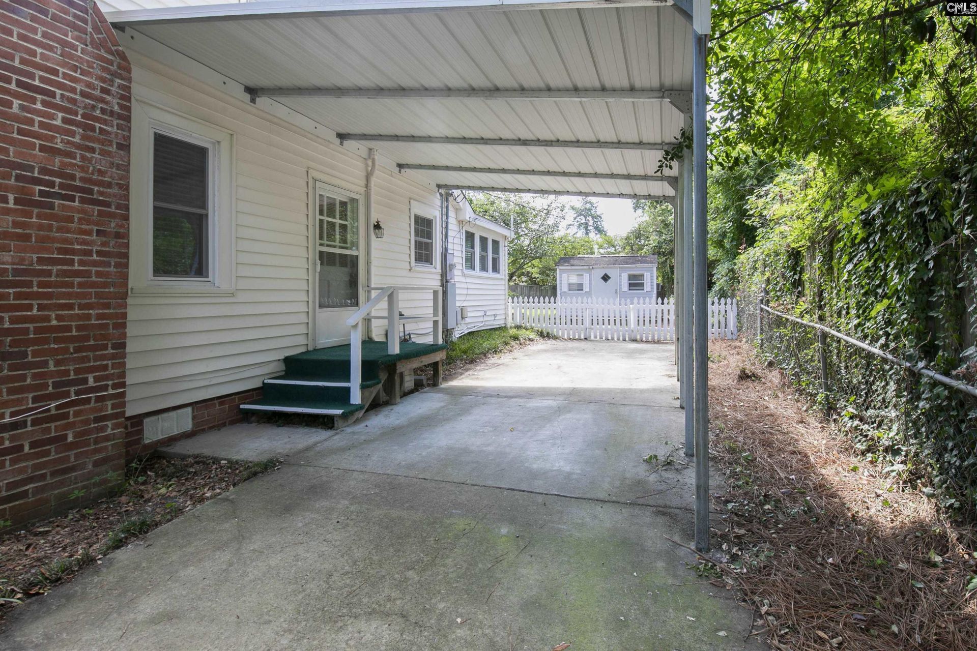 702 Buckingham Road Photo 64