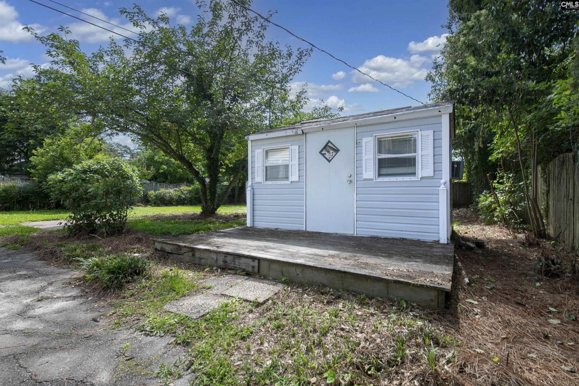 702 Buckingham Road Photo 65