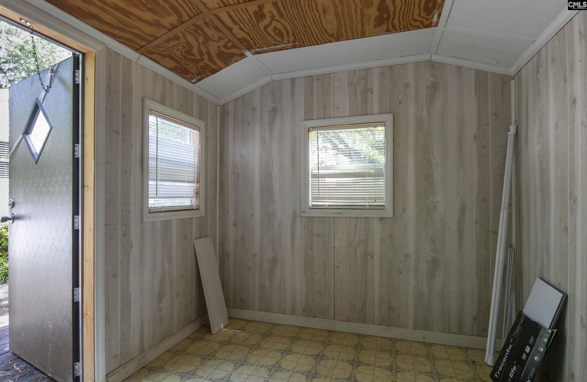 702 Buckingham Road Photo 67