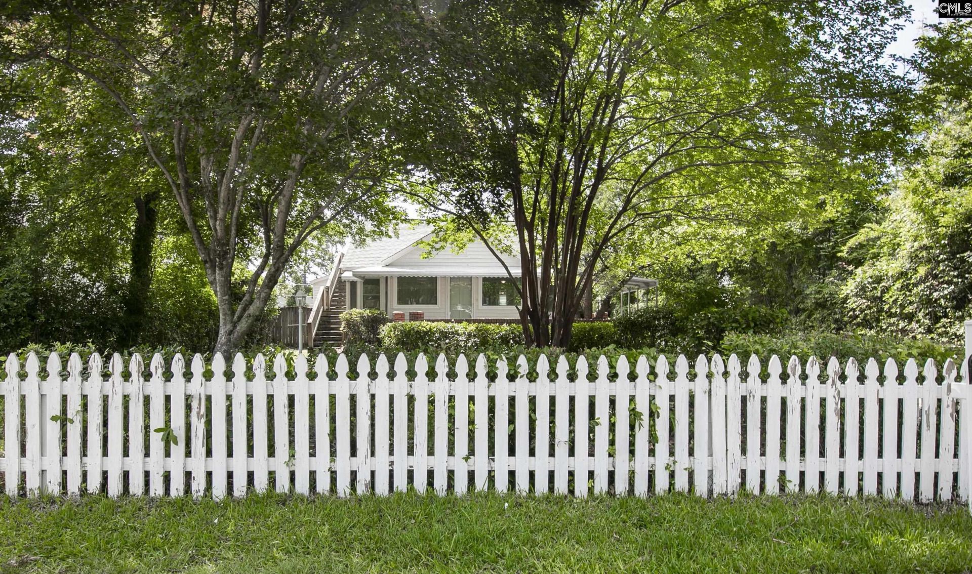 702 Buckingham Road Photo 69